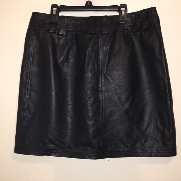 Leather skirt - Picture 2 of 4